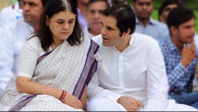 Varun Gandhi, mother Maneka out of BJP apex body after tweet on farmers