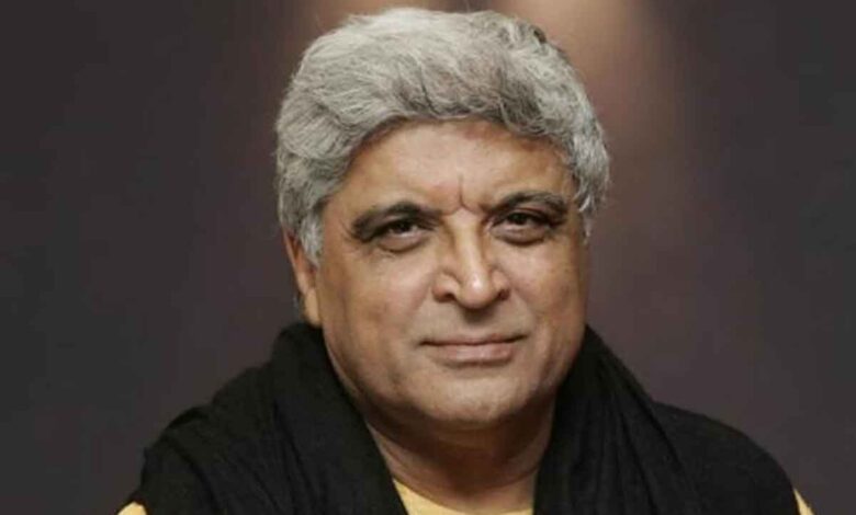 Javed Akhtar criticises Kangana Ranaut's "delay" strategy