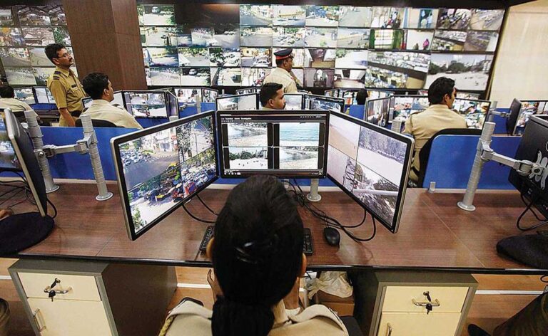 महिला पुलिसकर्मियों को Police Control Room कॉल पर परेशान करने के आरोप में मुंबई का व्यक्ति गिरफ्तार