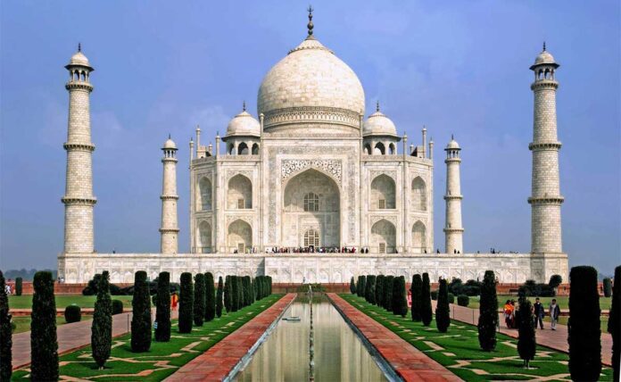 Taj Mahal A message: 
