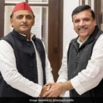 Akhilesh Yadav met AAP leader in Alliance race
