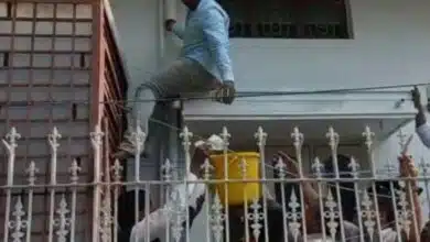 Cash pipeline found during raid at Karnataka officials house