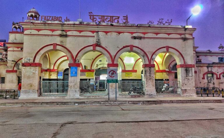 यूपी में Faizabad station का नाम बदलकर अयोध्या छावनी किया गया: रेलवे