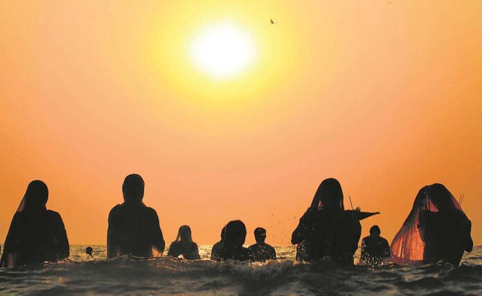 Chhath Puja 2021: Know Significance, Day and Worship Method