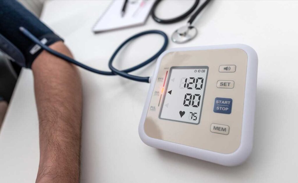 Some effective ways to reduce high blood pressure