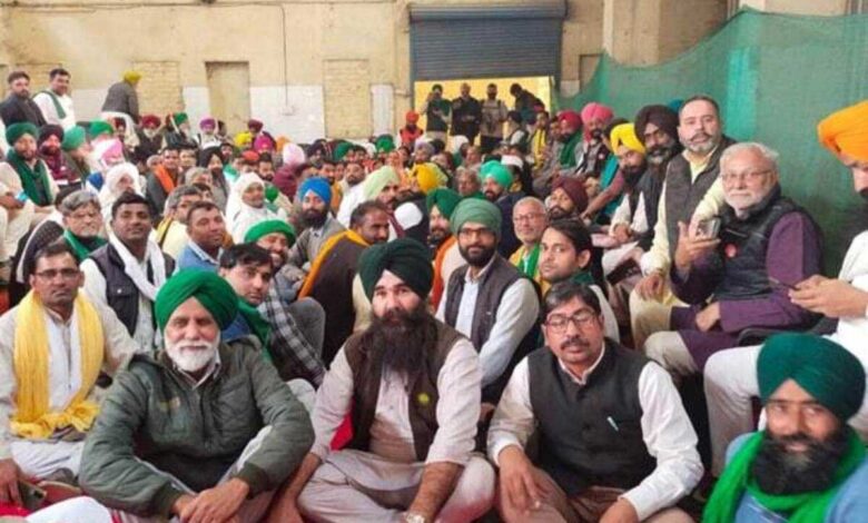 15-month-long Farmers Protest end: Will vacate Delhi border on Saturday