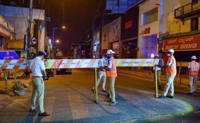 Night curfew in Karnataka for 10 days from Tuesday