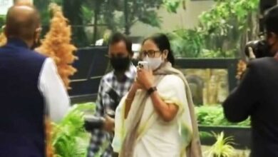 "Shah Rukh Khan Victim": Mamata Banerjee Targets BJP In Mumbai