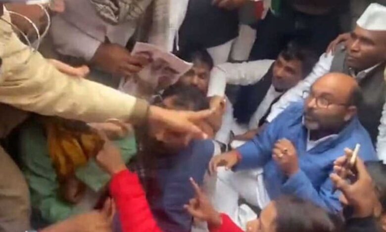 UP Congress president arrested for protest in Amethi