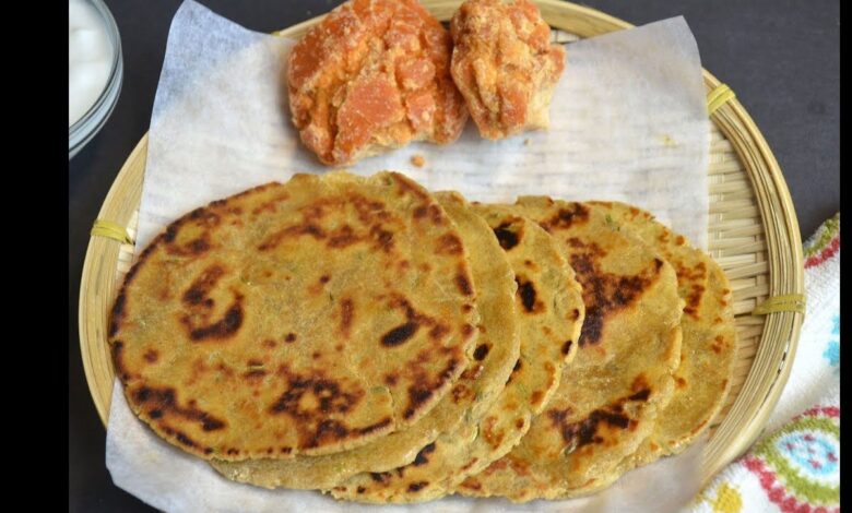 Indian gur Chapati Recipes for Winter Season