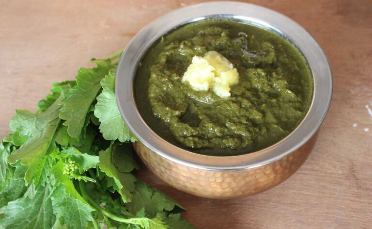 Sarson ka saag एक बेहतरीन व्यंजन, जानें रेसिपी