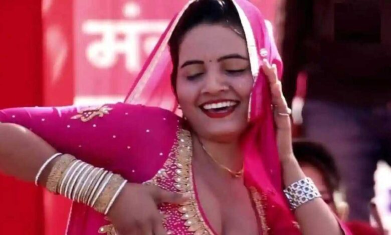 Haryanvi Music Video: Sunita Baby's sexy dance moves fans crazy