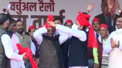 2 former ministers of UP government and many MLAs associated with Akhilesh Yadav