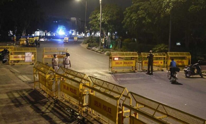 Weekend curfew ends in Delhi, restaurants cinemas will open with 50 percent capacity