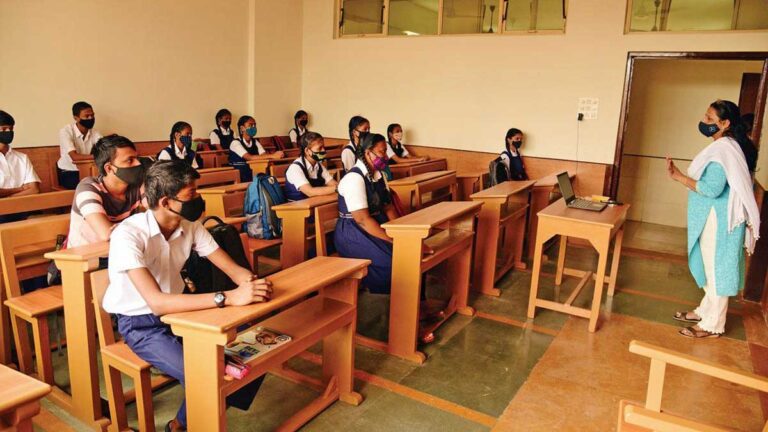 महाराष्ट्र के Schools सोमवार 24 जनवरी को फिर से खुलेंगे: मंत्री