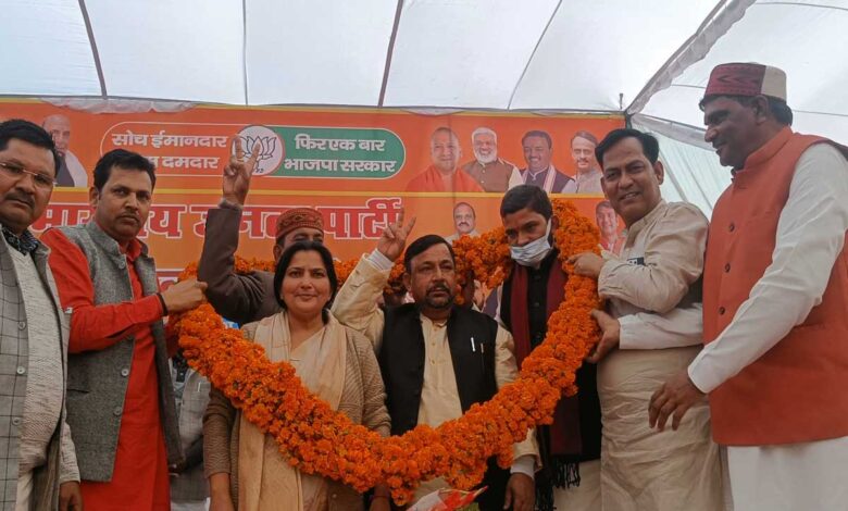 rioters left UP in the Yogi govt says bjp mp in Hardoi