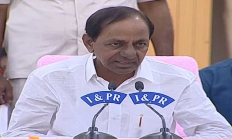 KCR attacks PM ahead of Telangana tour