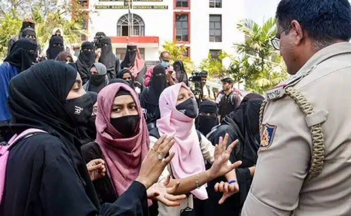 Karnataka High Court hearing on Hijab