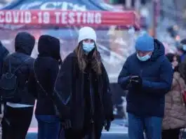 More deaths from Omicron in US than delta surges