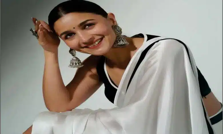 Alia Bhatt movie Gangubai Kathiawadi earns Rs 10 crore on day one