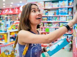 Keep these things in mind while buying toys for your children
