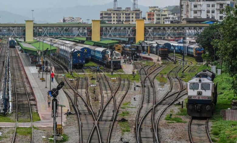 Indian Railways to set up indigenous 'KAVACH' system