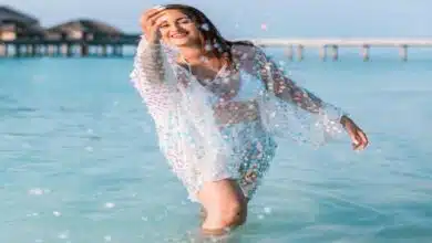Sonakshi Sinha shares sexy pics from Maldives
