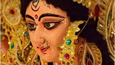 Chant These Powerful 10 Durga Mantras, Change Your Life