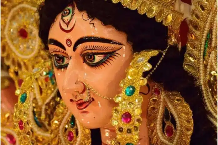 Chant These Powerful 10 Durga Mantras, Change Your Life