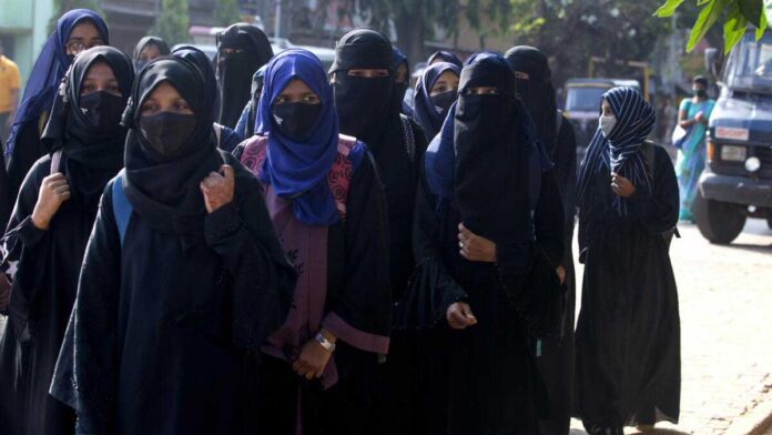 Karnataka: Muslim girls appealed against Hijab ban