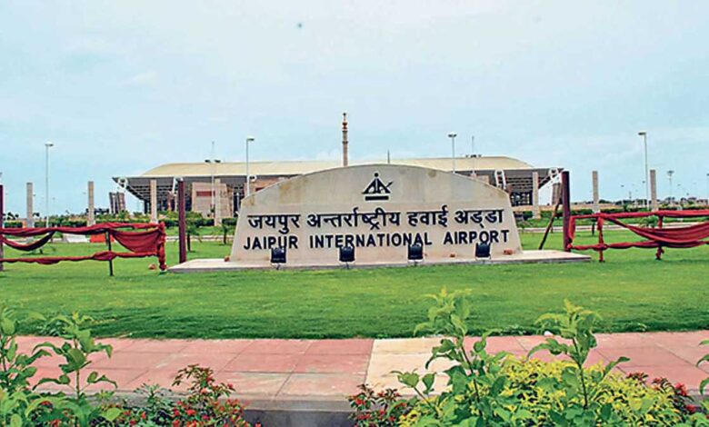 Gold worth ₹1 crore seized at Jaipur airport