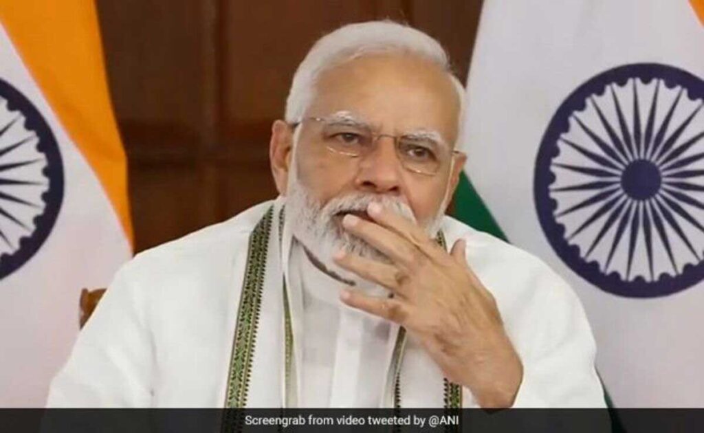 PM Modi's moment of silence as girl shares her dream