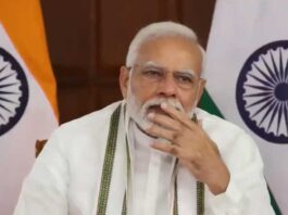 PM Modi's moment of silence as girl shares her dream