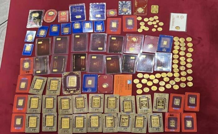 2 crore cash, gold coins found in raids related to Satyendar Jain