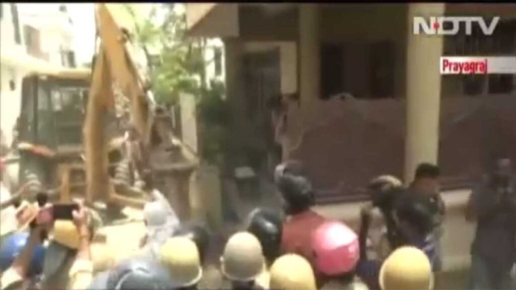 Violence-accused on target of bulldozer in UP for 2nd day as well