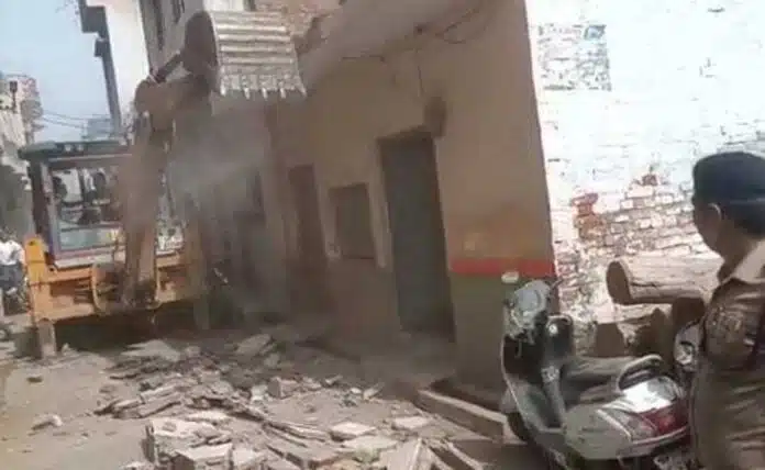 UP Police out with bulldozers after violence on Prophet Remark