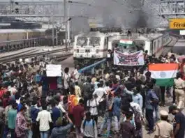 1 dead in 'Agneepath' violence in Telangana's Secunderabad