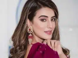 Akshara Singh's Bhojpuri Song 'Don't Touch My Hand' sets a new record