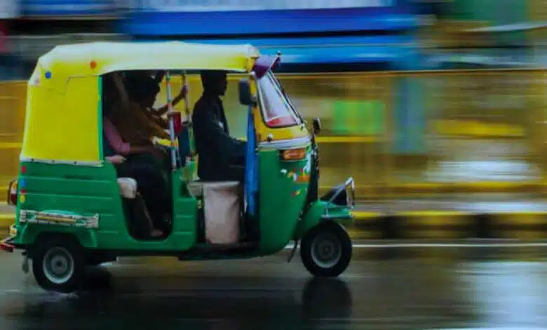 2 men used toy gun to rob auto in Gurugram, arrested