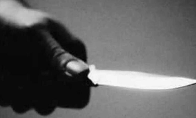 College student stabbed mother and sister with knife