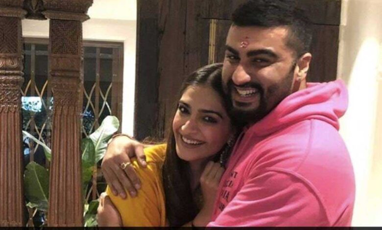 Sonam Kapoor posted an adorable post on Arjun Kapoor's birthday