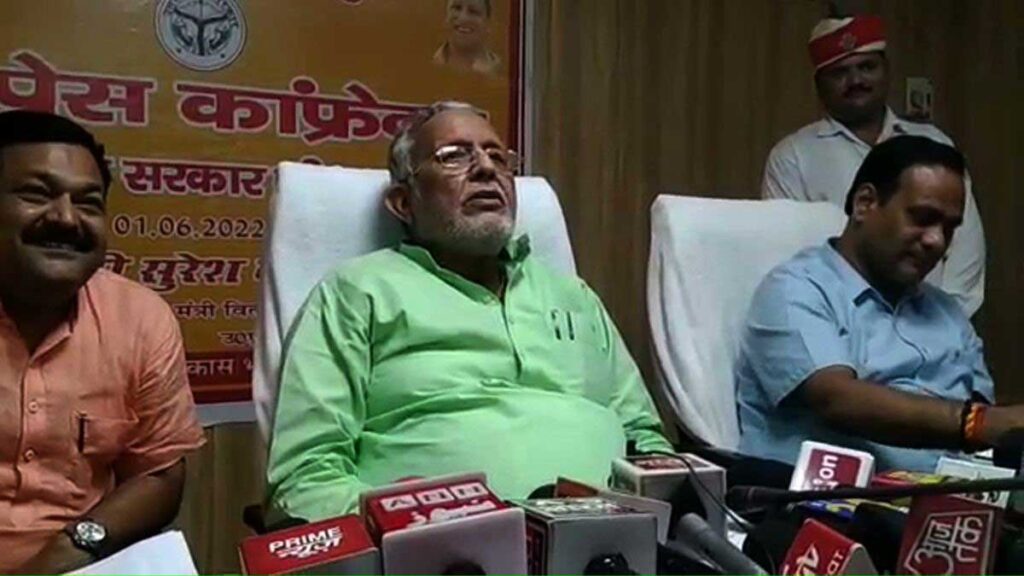 Yogi Adityanath's minister made an absurd statement on the question of the plight of the cow