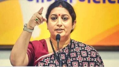Smriti Irani asks Gandhi family to answer in court for accusing daughter