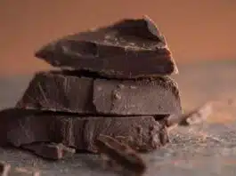 7 health benefits and side effects of chocolate
