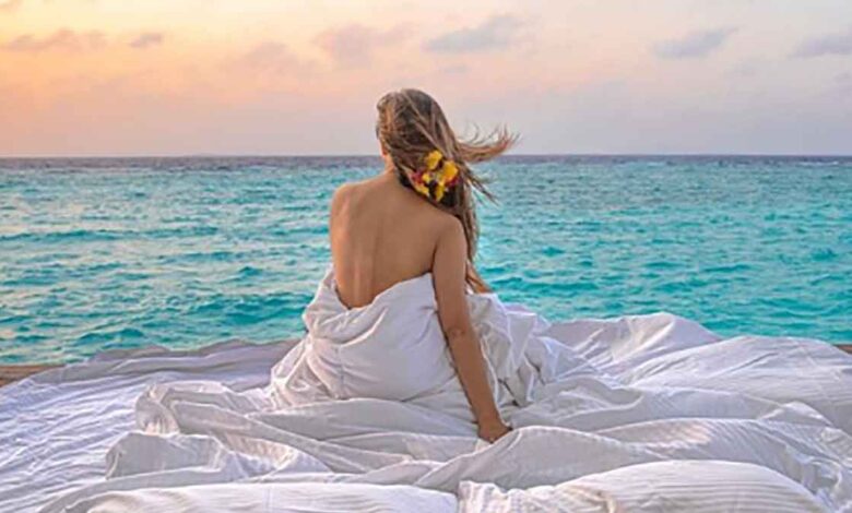 Mouni Roy goes backless in Maldives, see pictures