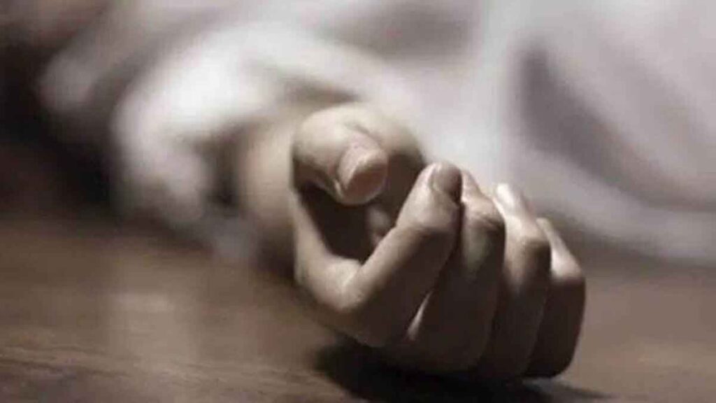 Chhattisgarh man commits suicide after drowning his 2 children in pond