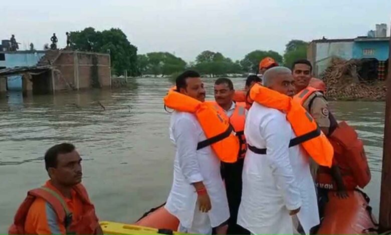 2 state ministers visited Hamirpur flood affected areas