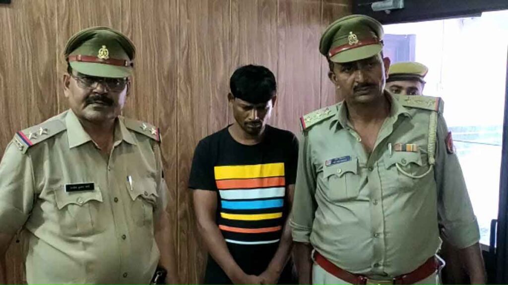 Bijnor's Chandpur police uncovered theft 2 arrested