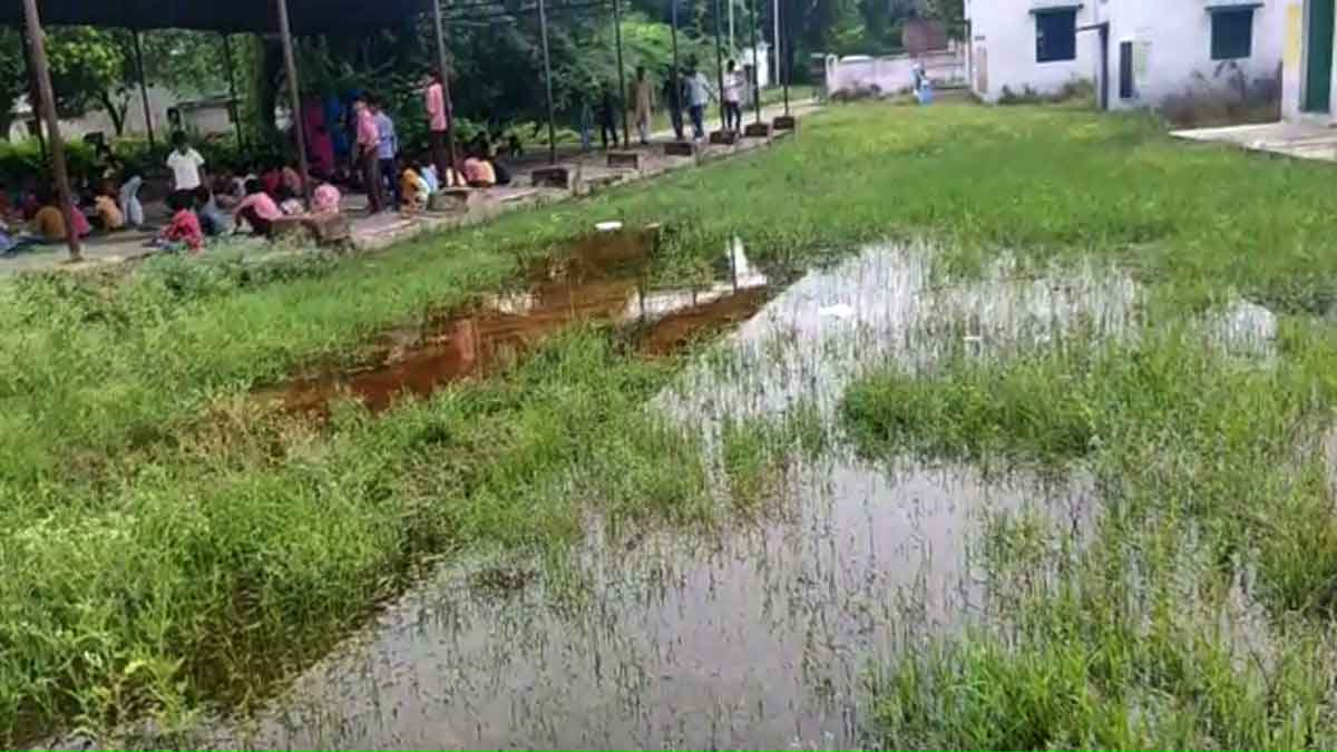 Children are afraid of going to Hamirpurs school