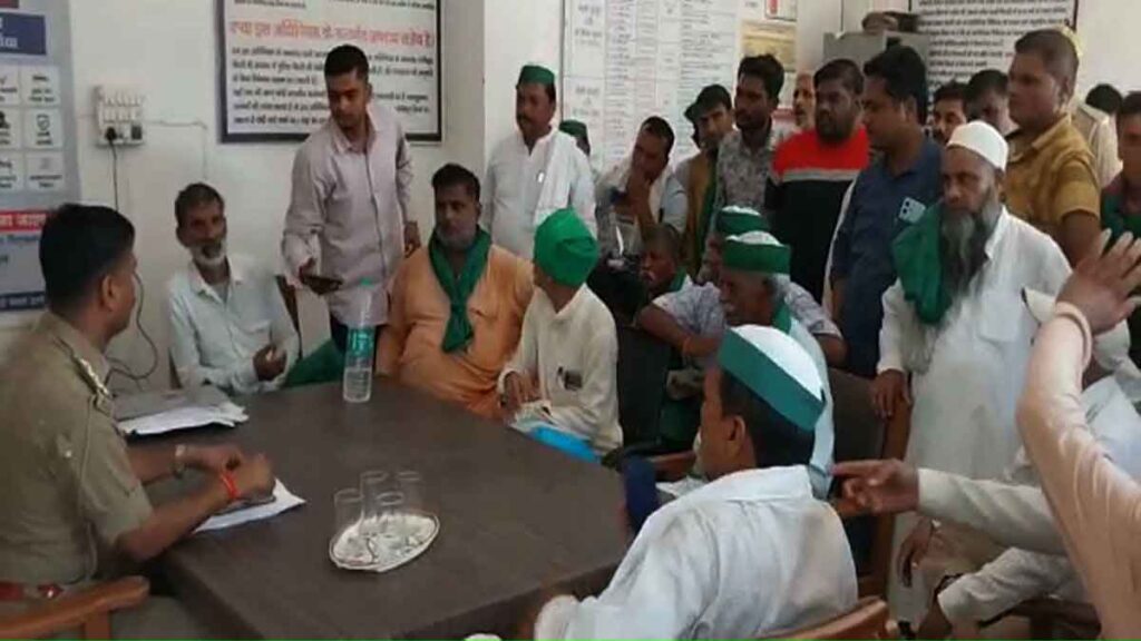 Farmers protest against mining mafia in Bijnor